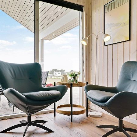 18 Person Holiday Home In Bogense Exteriör bild