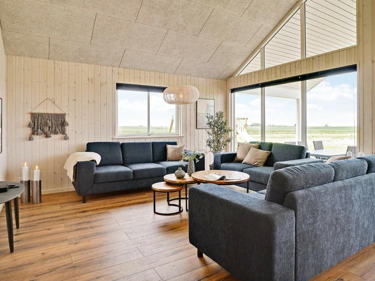 18 Person Holiday Home In Bogense Exteriör bild