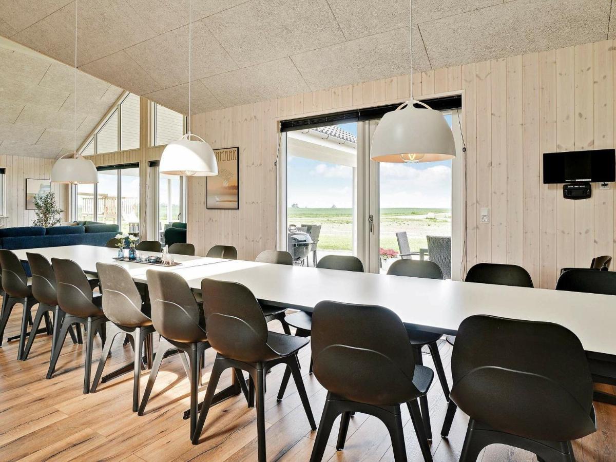 18 Person Holiday Home In Bogense Exteriör bild
