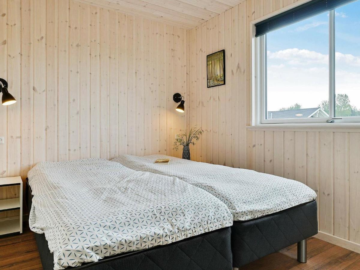 18 Person Holiday Home In Bogense Exteriör bild